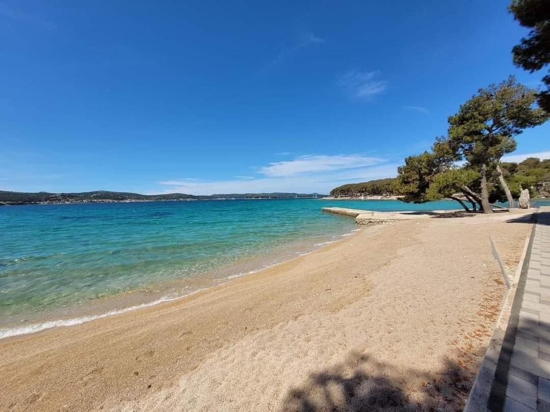 Mobile Homes Malu Biograd Na Moru Bagian luar foto