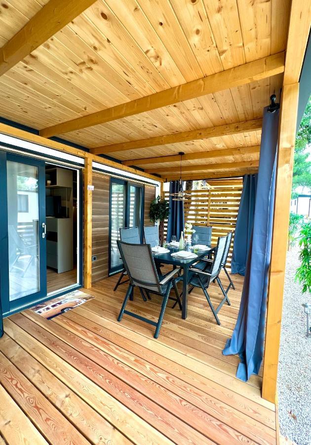 Mobile Homes Malu Biograd Na Moru Bagian luar foto