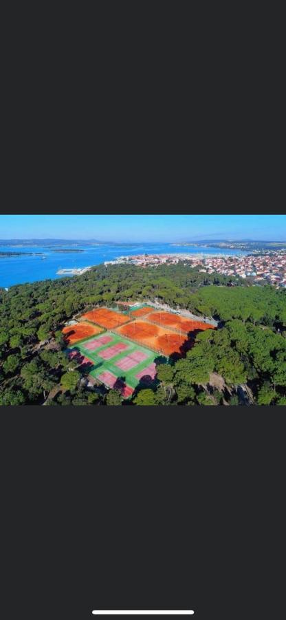 Mobile Homes Malu Biograd Na Moru Bagian luar foto